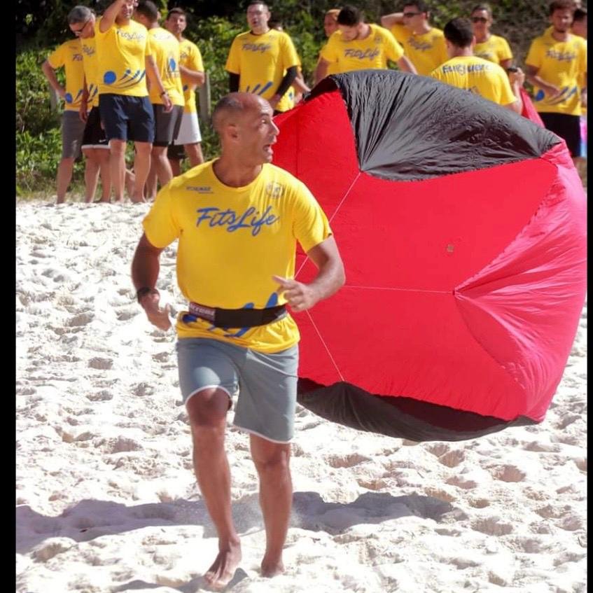 Treinamento funcional na areia e preparação física FITSLIFE